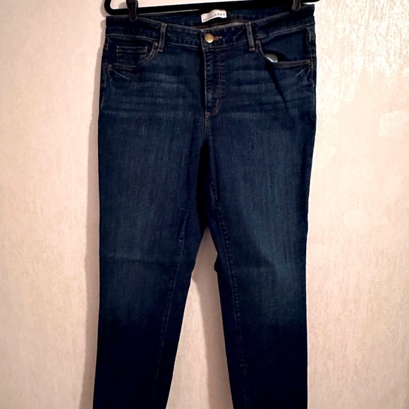 Loft Curvy Straight Jeans - Picture 1 of 5